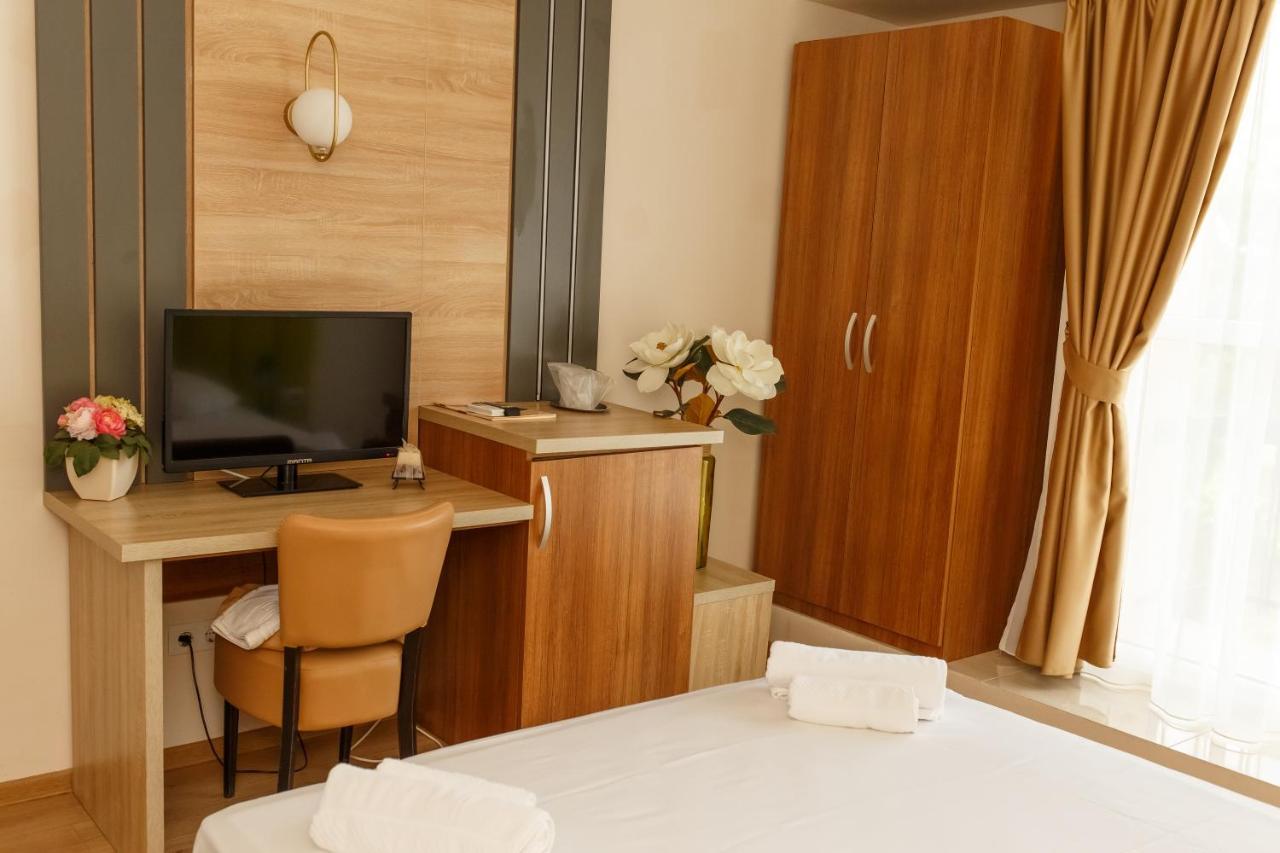 Grand Hotel Astoria Mamaia Kültér fotó
